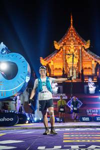 BIB: 9213
                            <button type="button" onclick="openModal(22645929)" class="btn btn-primary btn-sm float-right btn-popup" data-toggle="modal" data-target=".modal-high-quality">
                        <i class="fas fa-shopping-cart"></i> Add to Cart
                    </button>
                                            <button type="button" onclick="isThisMe(22645929, true)" class="btn btn-success btn-sm float-right btn-popup btn-isme hidden" data-toggle="tooltip" data-placement="bottom" title="นี่คือรูปของคุณใช่ไหม คลิกที่นี่เพื่อเอาเข้าอัลบั้ม">
                        <i class="fas fa-plus"></i> Add to album
                    </button>
                    <button type="button" onclick="isThisMe(22645929, false)" class="btn btn-warning btn-sm float-right btn-popup btn-isnotme hidden">
                        <i class="fas fa-ban"></i> Remove from album
                    </button>